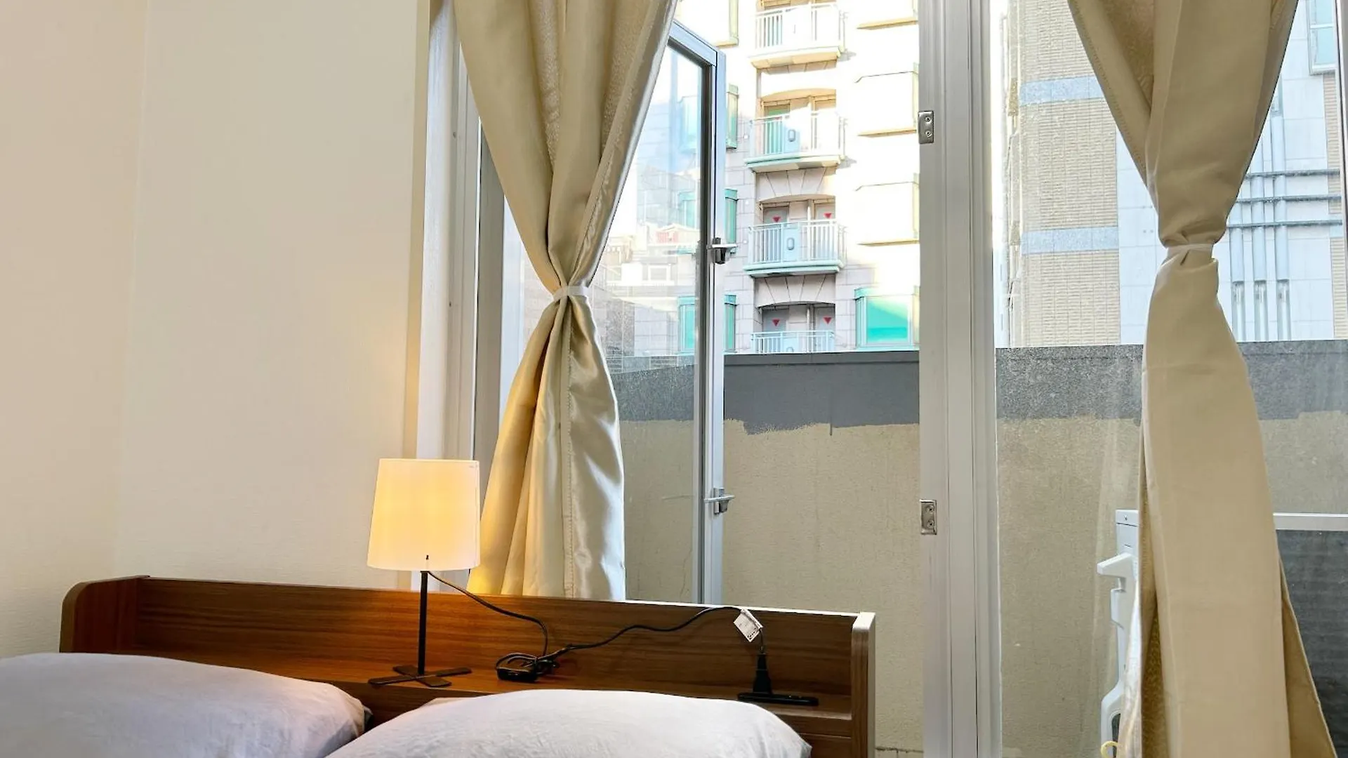 Shinjuku Center: Prime Location near Kabukicho Apartment Tokyo Japan